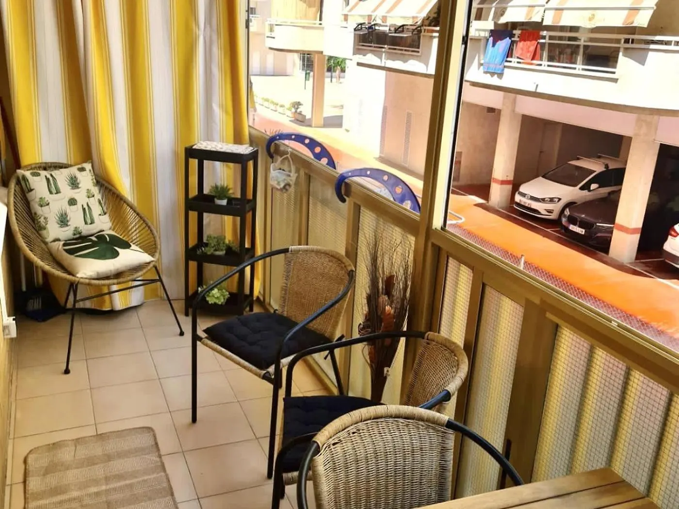 Apartbeach Adriatico 111 Climatizado Y Vistas Playa La Pineda 0*,  Spain